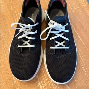 Allbirds Men's Black Athletic Shoes with White Laces